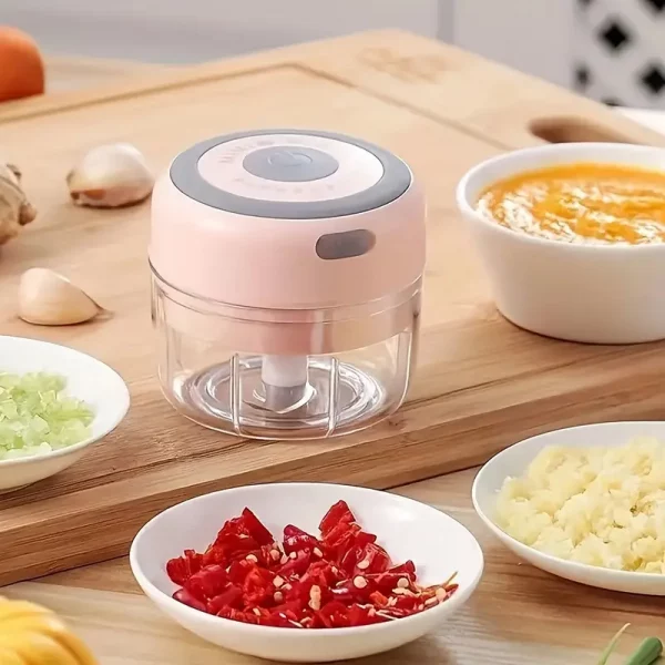 Mini hachoir électrique sans fil 250 ml – Rechargeable USB, multifonction viande, légumes, ail, fruits – Image 4